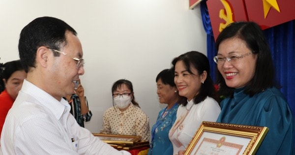 Phó Bí thư Thành ủy TPHCM Nguyễn Văn Hiếu: Đặt mình là người chị, người mẹ, người bà để có hoạt động chăm lo tốt hơn