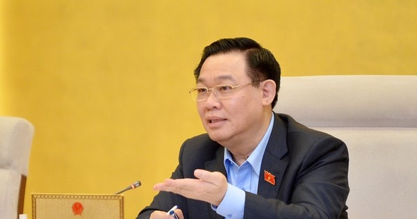 Kéo dài thời hạn thực hiện Nghị quyết số 54 về thí điểm cơ chế, chính sách đặc thù phát triển TPHCM đến hết ngày 31-12-2023