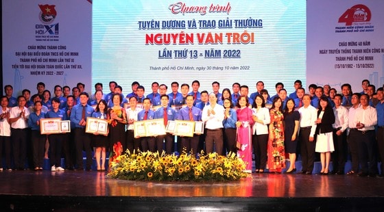 TPHCM vinh danh 44 thanh niên công nhân tiêu biểu