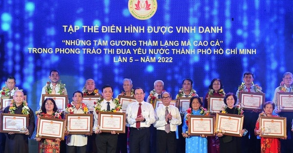 Bí thư Thành ủy TPHCM Nguyễn Văn Nên: Đổi mới bình chọn tuyên dương những tấm gương thầm lặng mà cao cả