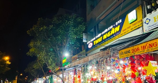 Chợ Lớn có những con phố sống theo mùa