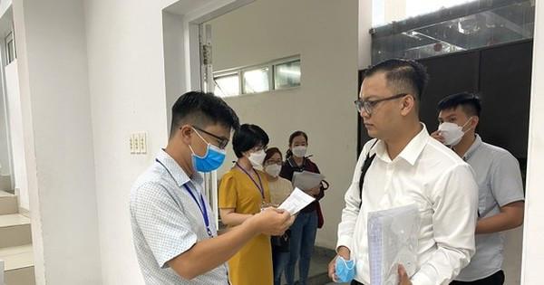 Cán bộ ngoài TPHCM được thi tuyển chức danh lãnh đạo, quản lý tại TPHCM