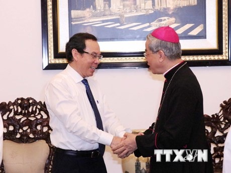 Lãnh đạo TP.HCM chúc mừng Giáng sinh năm 2022 và Năm mới 2023