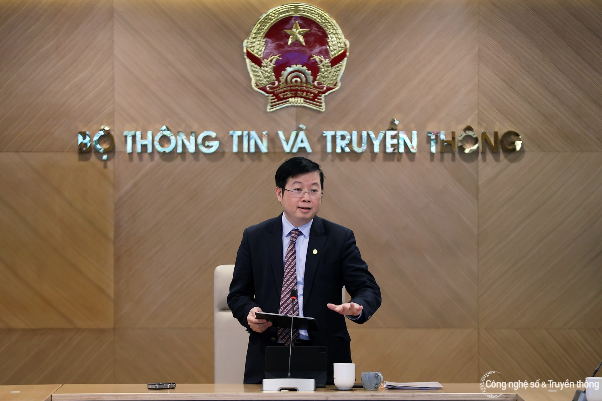 Bộ TT&TT sẽ tập trung xử lý tình trạng “báo hóa” trang thông tin điện tử tổng hợp