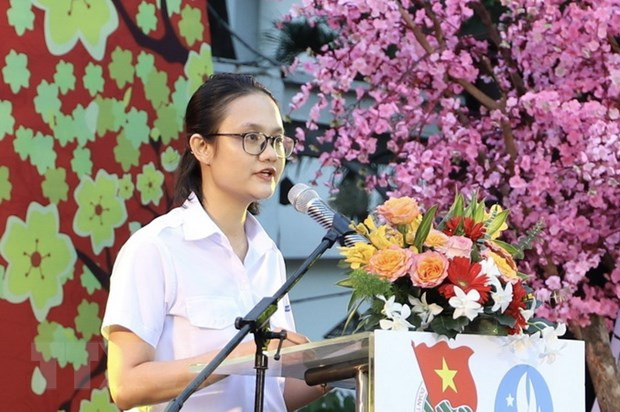 Phó Bí thư Thành Đoàn, Chủ tịch Hội Sinh viên Việt Nam Thành phố Hồ Chí Minh Trần Thu Hà phát biểu tại chương trình. (Ảnh: Hồng Giang/TTXVN)