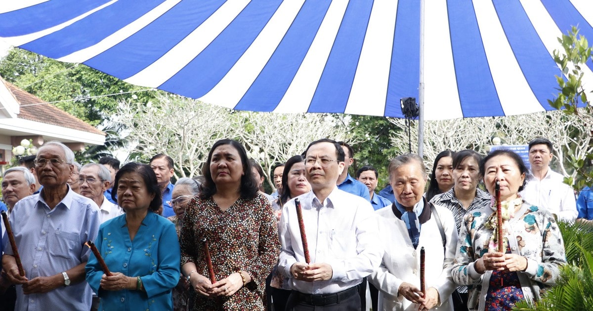 Lãnh đạo TPHCM thăm Di tích căn cứ Khu ủy Sài Gòn - Gia Định tại Bến Tre