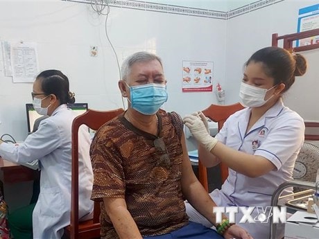 Đề cao cảnh giác, dứt khoát không để dịch chồng dịch trong dịp Tết