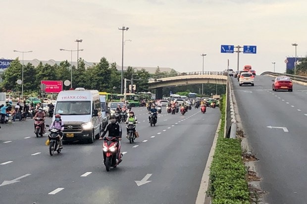 Khu vực Cảng hàng không quốc tế Tân Sơn Nhất, Thánh phố Hồ Chí Minh khá thưa thớt. Ảnh minh họa. (Nguồn: báo Công an Nhân dân)