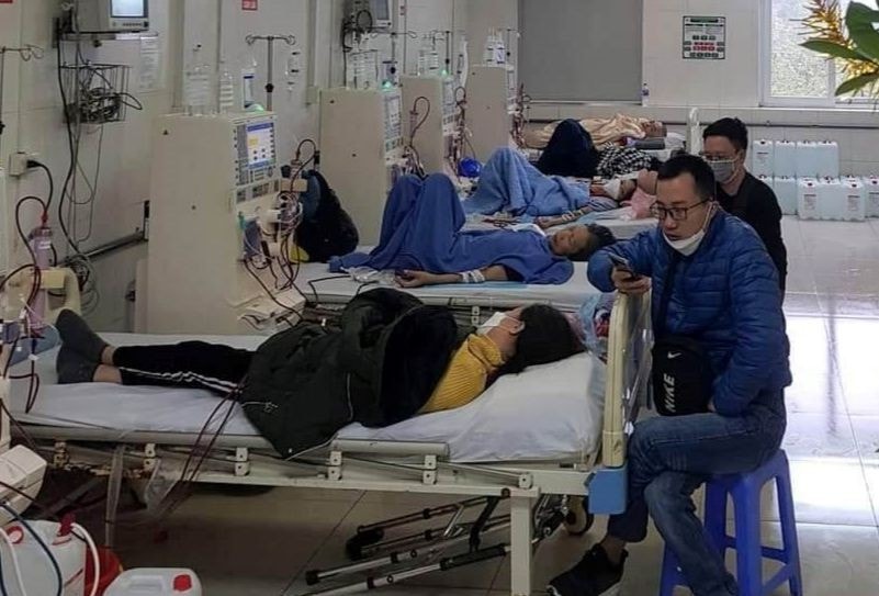 Đến mùng 3 tết, số ca cấp cứu do pháo nổ tăng 30%