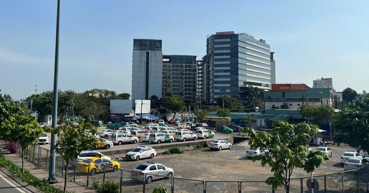 Sân bay Tân Sơn Nhất đề nghị tiếp tục sử dụng bãi đệm các dịp cao điểm