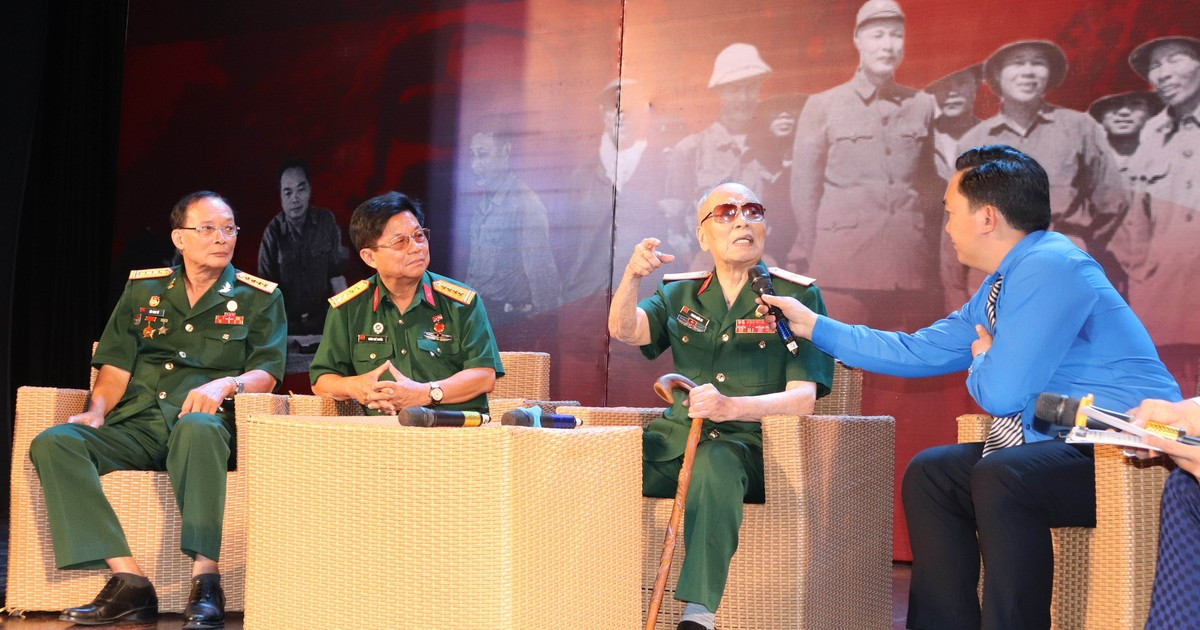 Kỷ niệm 100 năm ngày sinh Trung tướng Đồng Sỹ Nguyên (1-3-1923 - 1-3-2023): Vị tướng tài ba, giàu lòng yêu thương