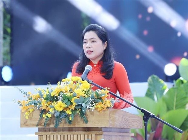 Bà Nguyễn Trần Phượng Trân, Chủ tịch Hội Liên hiệp Phụ nữ Thành phố Hồ Chí Minh phát biểu tại buổi gặp mặt. (Ảnh: Thu Hương/TTXVN)