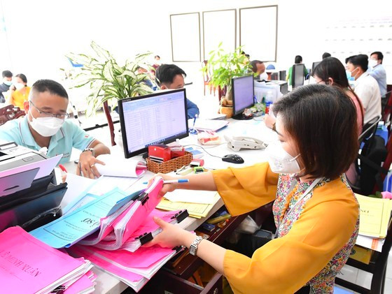 Đề nghị hướng dẫn chi thu nhập tăng thêm cho cán bộ TPHCM