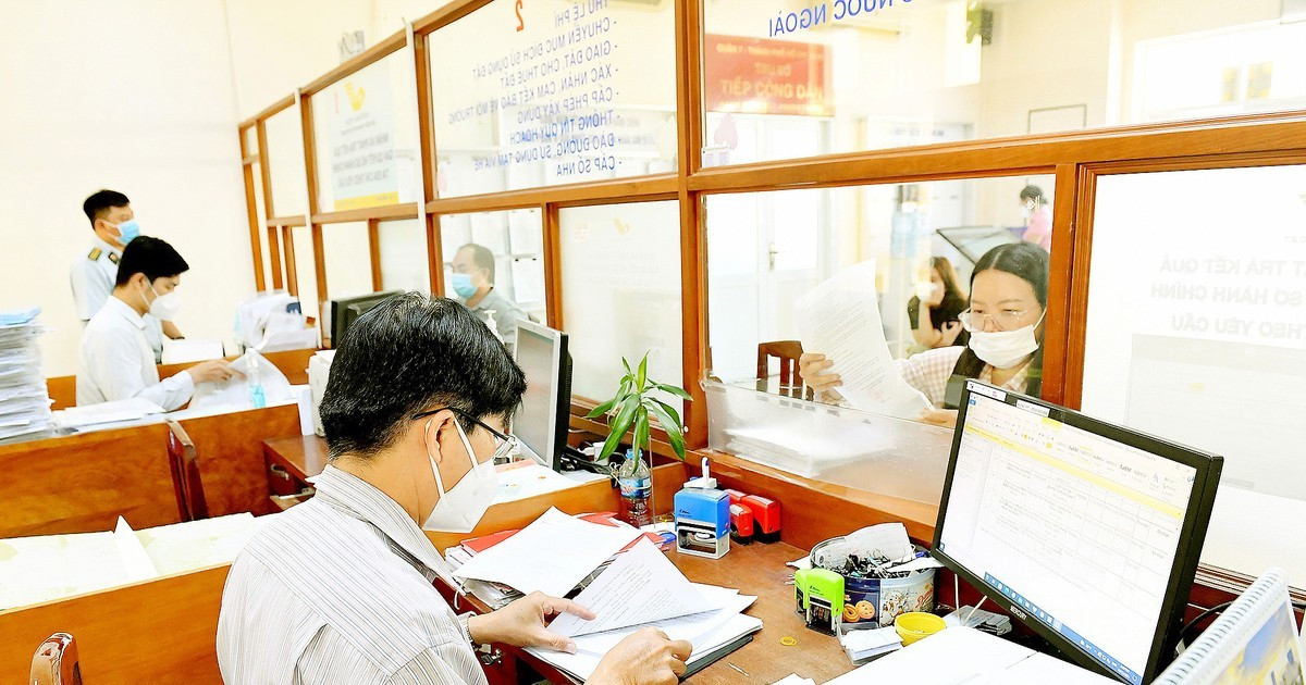 TPHCM chỉ đạo thực hiện nghiêm quy định về luân chuyển cán bộ
