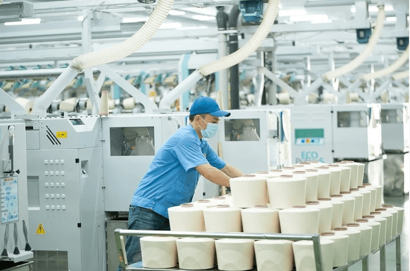 Nhiều doanh nghiệp được vay vốn lãi suất thấp. Ảnh minh hoạ