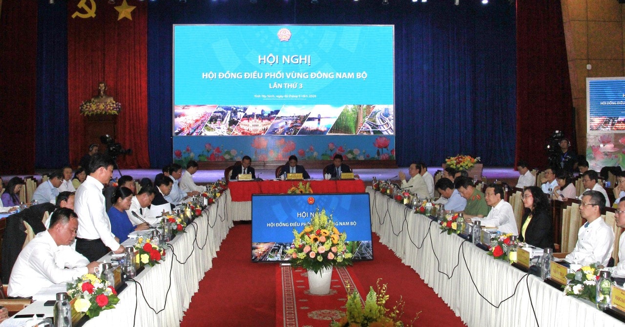 Toàn cảnh hội nghị