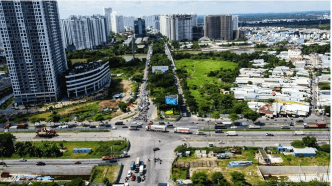 Đường trục Bắc - Nam có điểm đầu tại đường Nguyễn Văn Linh (Quận 7). Ảnh: Anh Tú