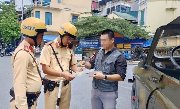 Quy định về tạm giữ giấy tờ trên ứng dụng VNeID