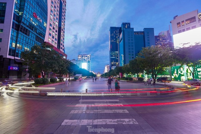 Các loại xe bị cấm lưu thông vào phần đường dành cho xe ô tô trên đường Lê Lợi (quận 1, TPHCM) trong thời gian tổ chức “Ngày hội Văn hóa hữu nghị Việt - Hàn năm 2024
