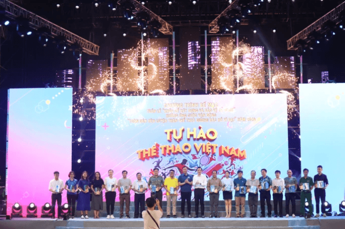 Lễ bế mạc tuần lễ thể thao TPHCM diễn ra vào tối 3-11. Ảnh: THANH TÙNG