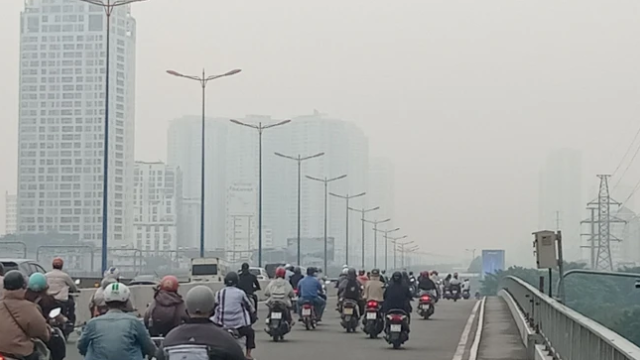 TPHCM tiếp tục có mưa rào và dông trong 10 ngày tới