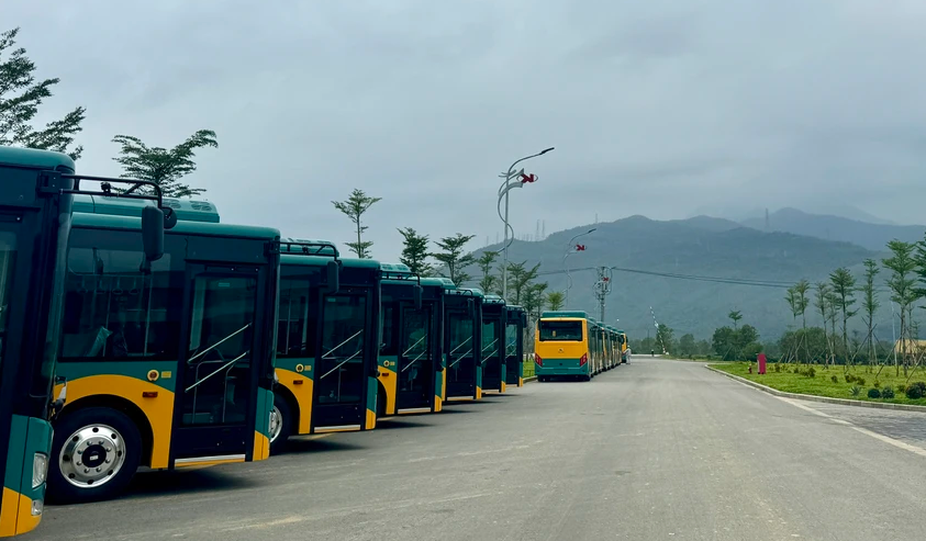 TP miễn phí vé xe buýt cho 17 tuyến kết nối metro số 1 trong tháng đầu.