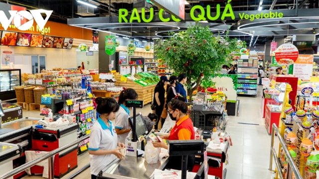 TPHCM có nguồn hàng Tết phong phú, giá ổn định