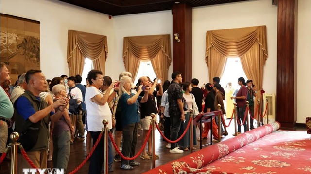 Thành phố Hồ Chí Minh: 750.000 lượt người tham quan dịp Tết Dương lịch 2025