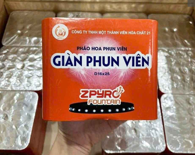 Pháo hoa Z121 được phép sử dụng. Ảnh: Hạ Mây