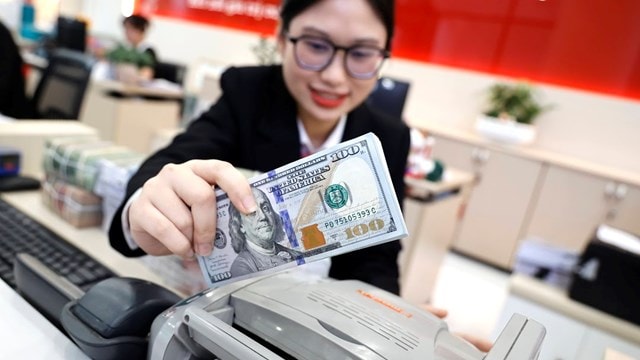 TPHCM tăng kiểm tra việc thu đổi ngoại tệ dịp Tết 2025