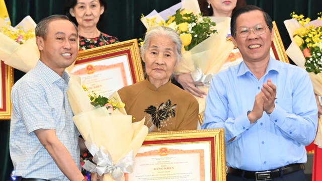 TP Hồ Chí Minh: Tri ân cán bộ khu phố, ấp, tổ dân phố, tổ nhân dân