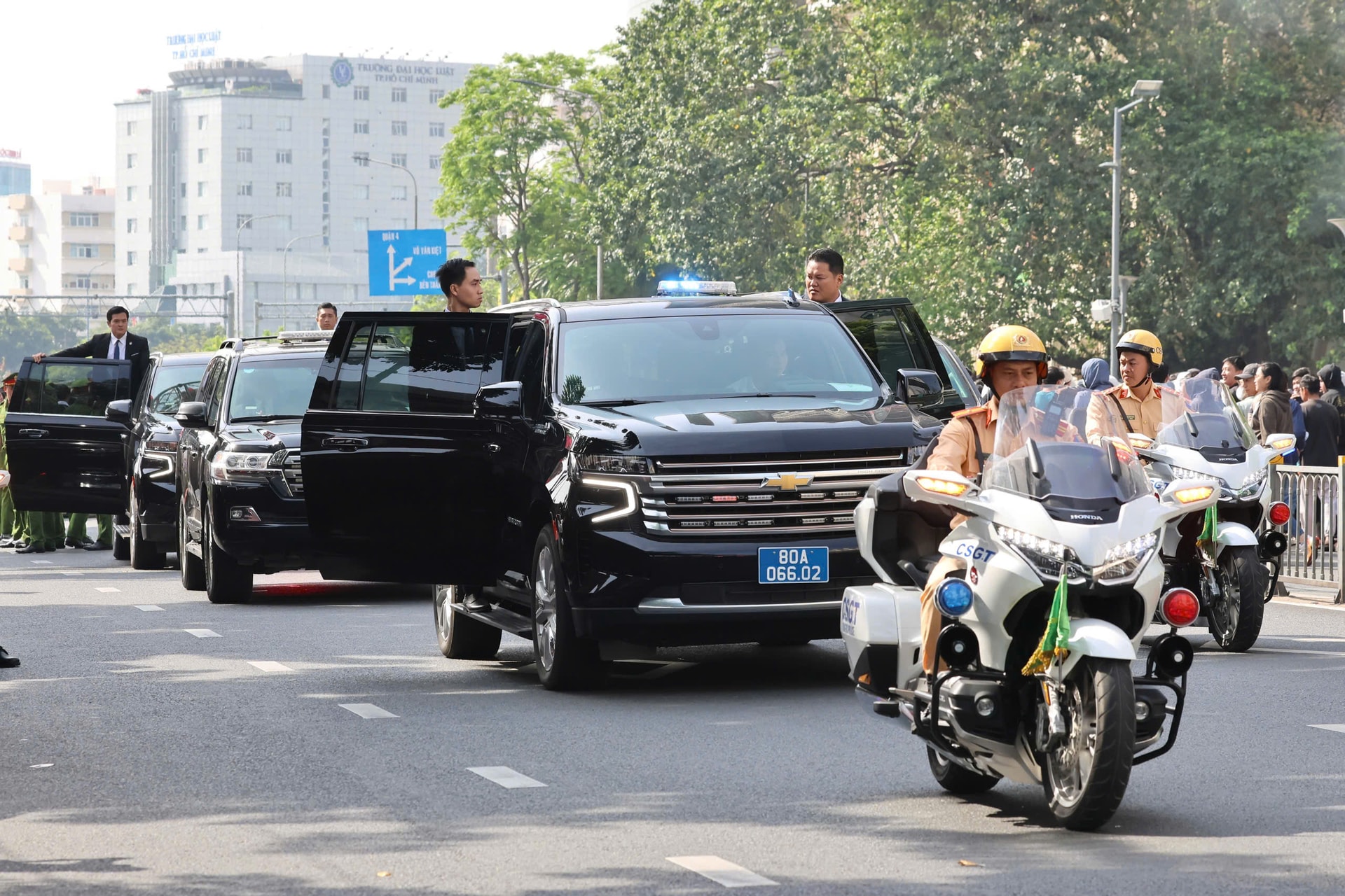 TPHCM: Diễn tập xử lý tình huống khẩn cấp cháy, nổ và cứu nạn, cứu hộ lớn nhất từ trước đến nay - Ảnh 1