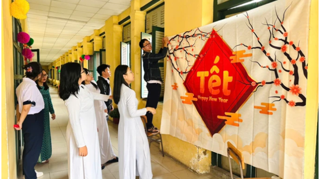 TPHCM: Thưởng tết cho nhà giáo cao nhất hơn 100 triệu đồng